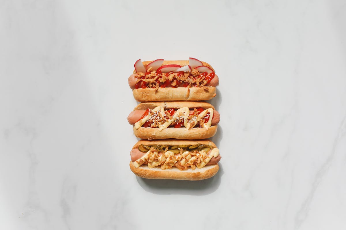 Debate scene over what counts as a sandwich